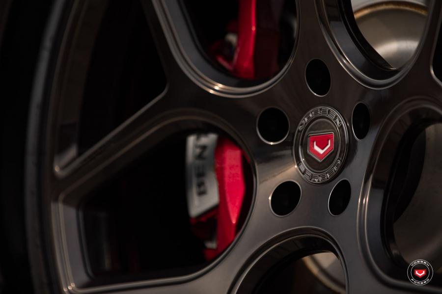 Колеса Bentley Continental GT on Vossen Wheels (CG-205) 2019 года  (фото 6 из 36)